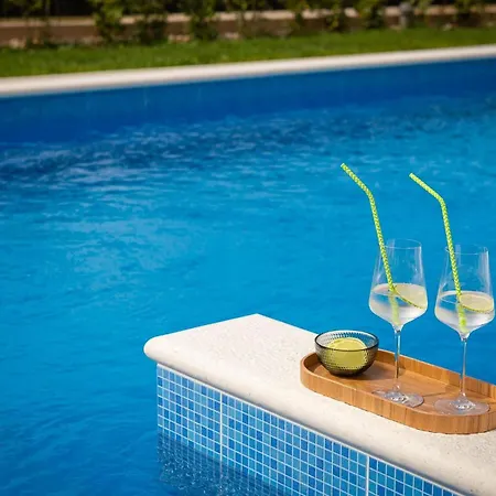 بيت للعطل Eleni Ljubač