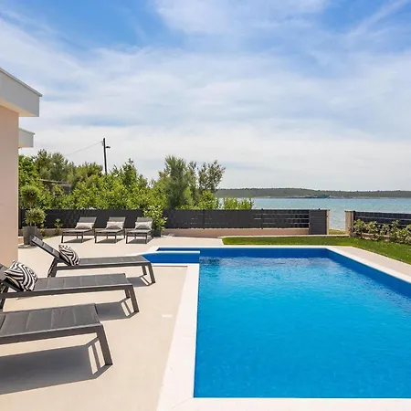 Eleni Holiday home *